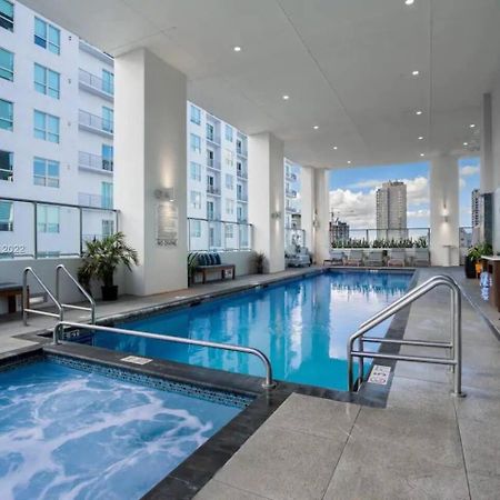 2 Bedrooms Design Condo Downtown Miami Pool And Gym Bagian luar foto