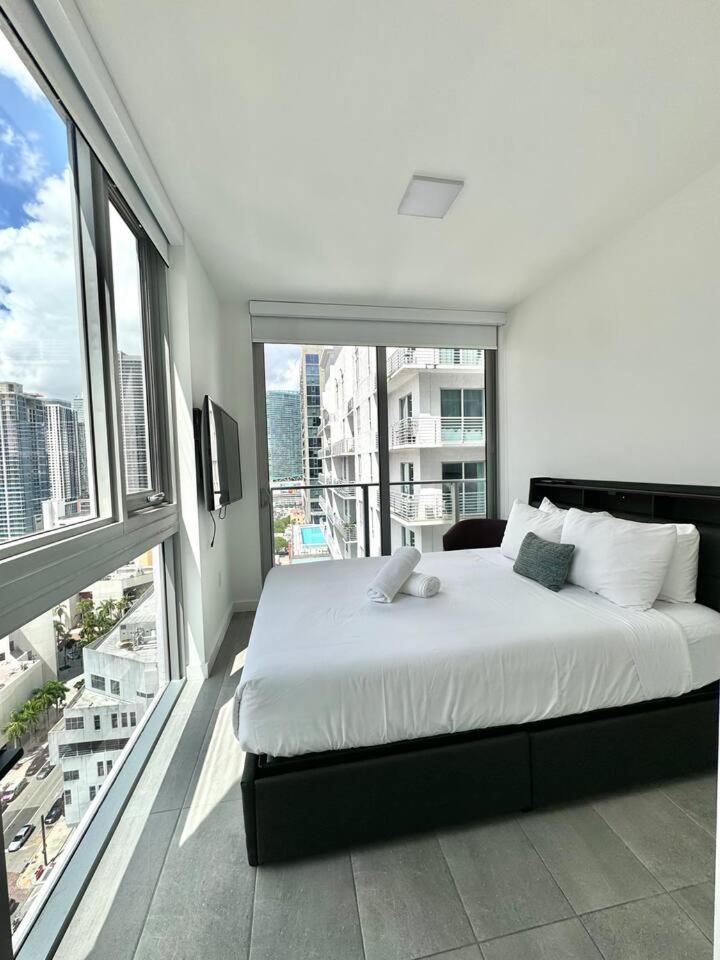 2 Bedrooms Design Condo Downtown Miami Pool And Gym Bagian luar foto